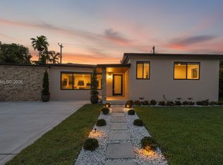 Breezeswept Estates, North Miami, FL 33161