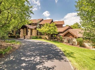 1825 S Mason Rd, Saint Louis, MO 63131