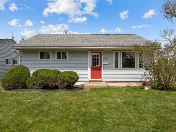 514 40th St NE, Cedar Rapids, IA 52402