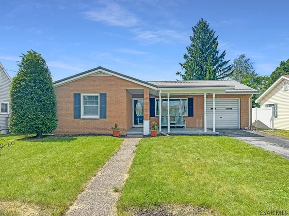 111 Gurth Ln, Johnstown, PA 15905