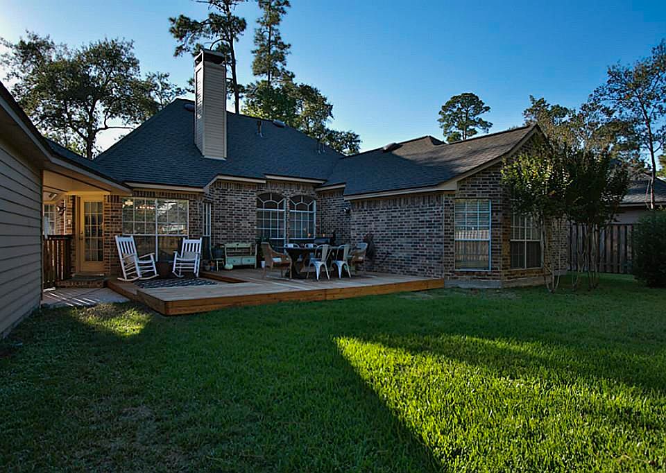 1st image of 6 Sparklewood Pl