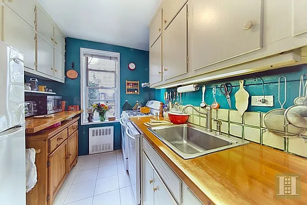 Sold by Halstead Real Estate | media 8