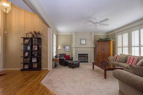 5th image of 14449 Goddard St
