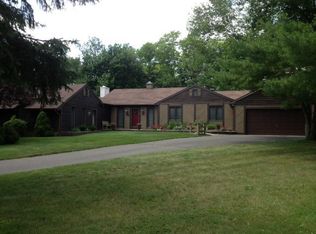 27 Aubrey Ct, Watertown, CT 06795