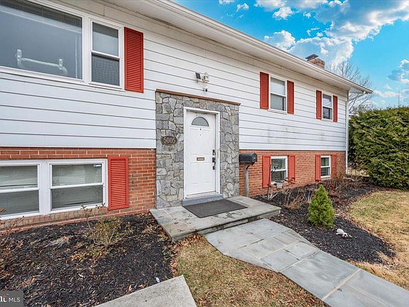 2nd image of 5005 Stewart Ct