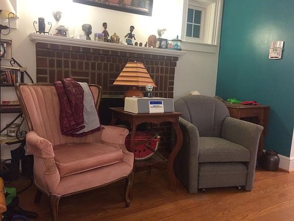 living room (east wall)