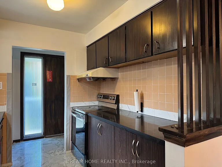 48 Meadowlark Dr — Photo 10