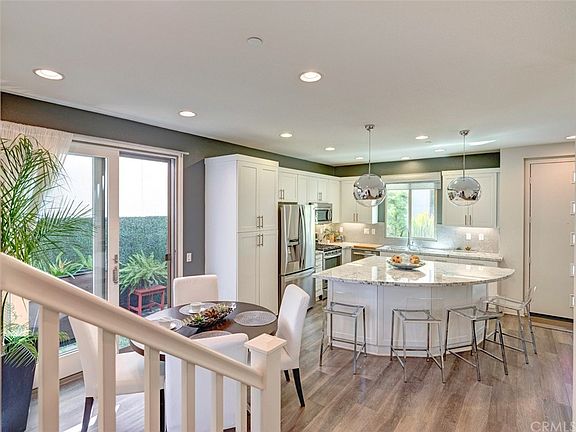 2nd image of 5565 Palm Dr