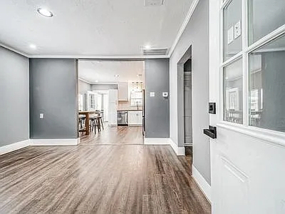 320 Louisiana Ave — Photo 5