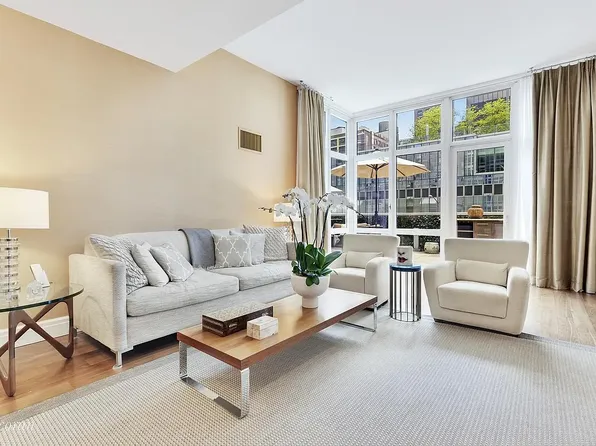 555 West 59th Street TH3C image 2 of 4
