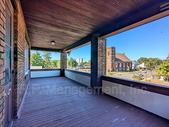 2nd image of 976 Marshall Ave
