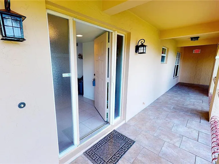 4C Colony Point Dr #4C — Photo 17