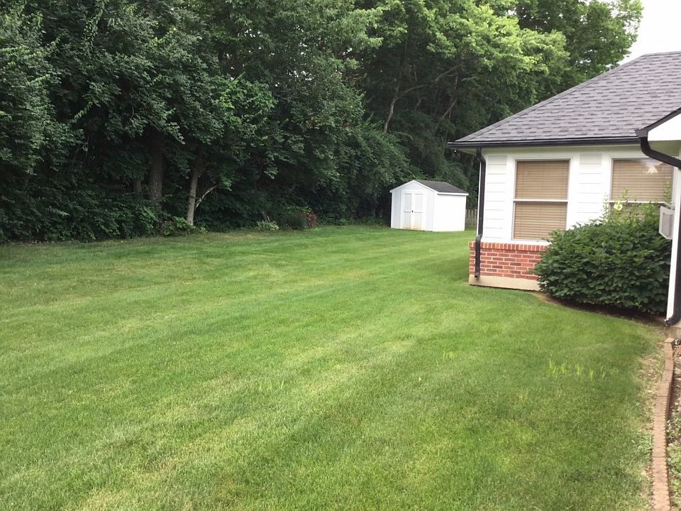 2nd image of 3601 Harmeling Dr