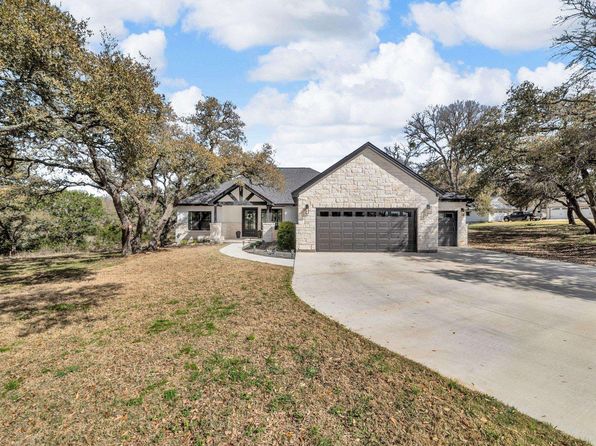 100 Wranglers Way, Burnet, TX 78611