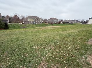 3747 W 121st St, Zionsville, IN 46077