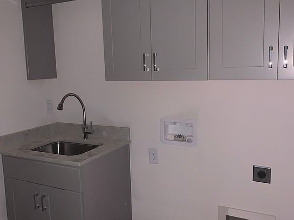 2nd image of 1803 Dola Ray Pl #2