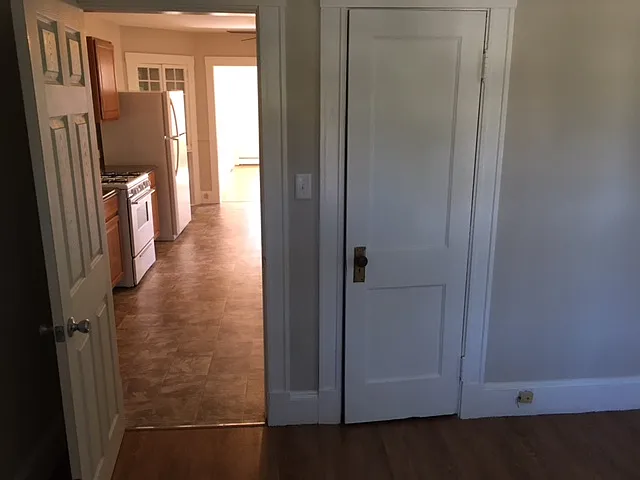 1 bed, $1,695 — Photo 2