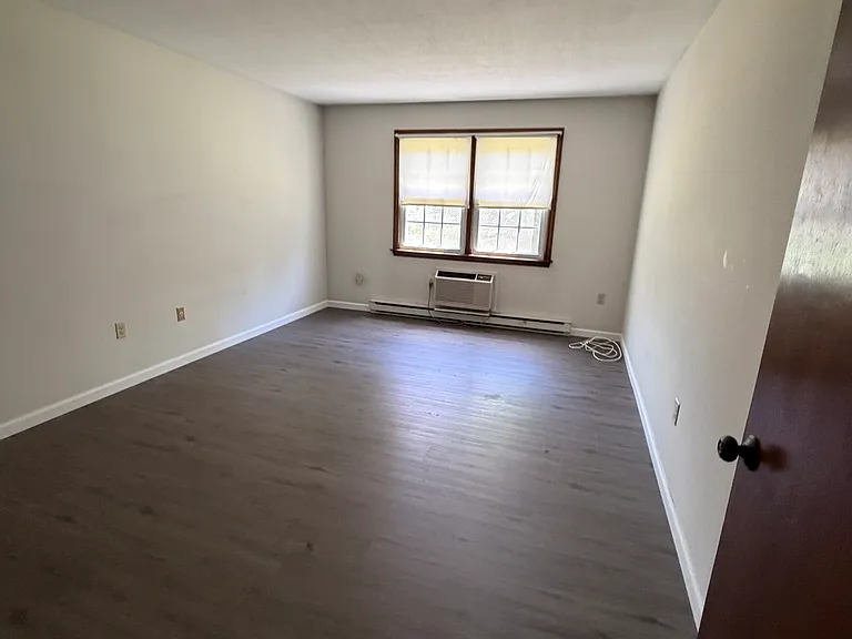1000 Laura Ln #A — Photo 10