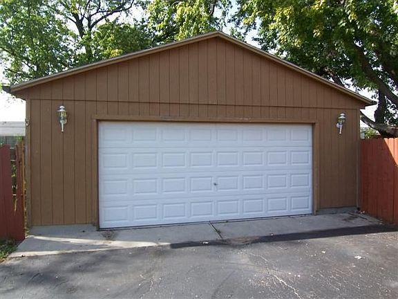 4th image of 607 Wolf Ave