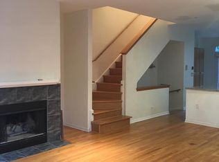 259 W Goethe St, Chicago, IL 60610