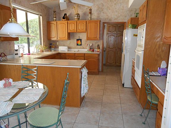 4th image of 9615 W Chino Dr