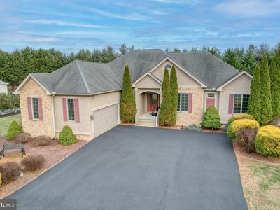 100 Dungarvan Dr, Middletown, DE, 19709