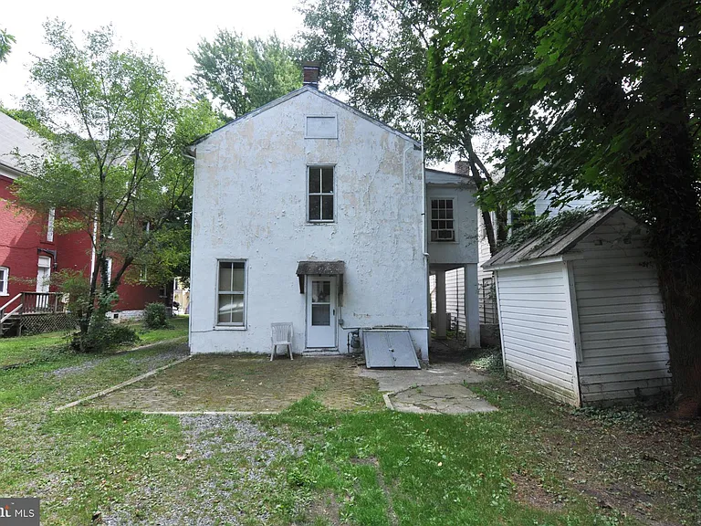 515 N Loudoun St #3 — Photo 3