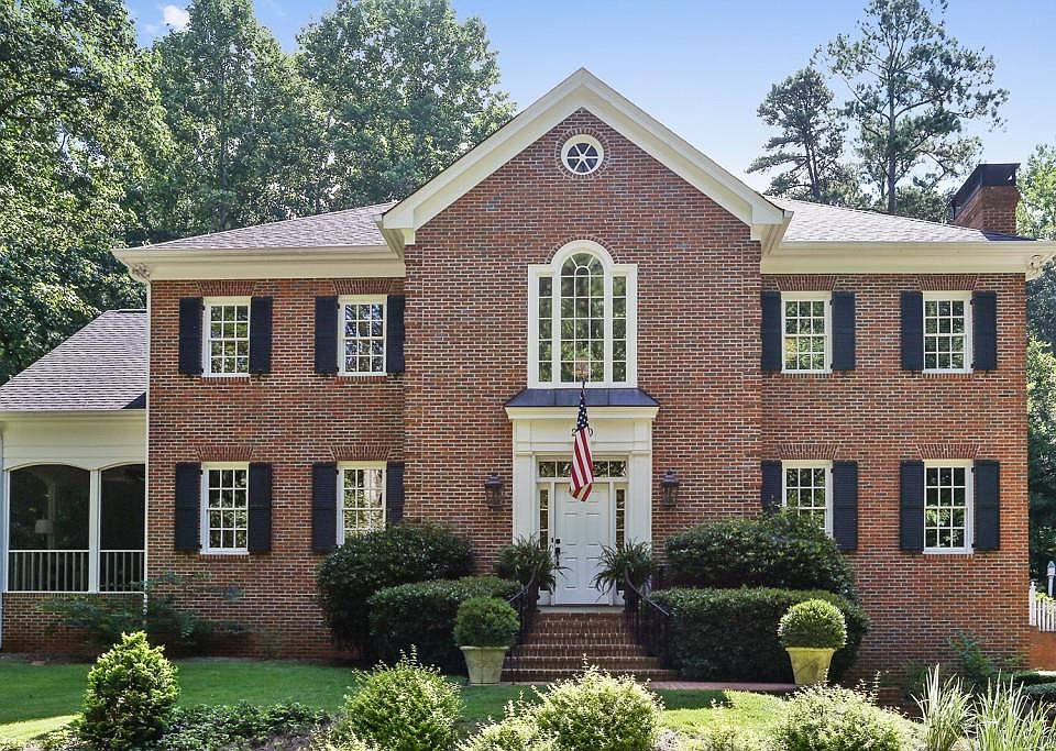 1st image of 200 Hardage Dr