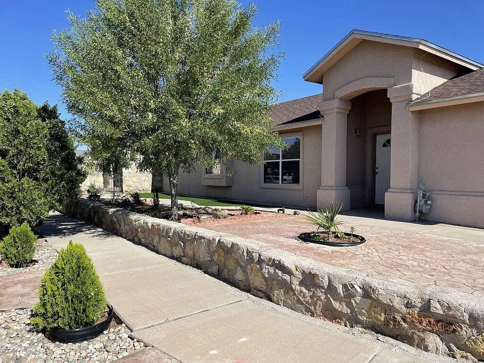 3057 Manny Aguilera Dr