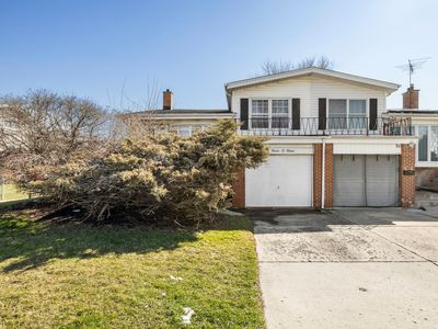 8909 Robin Dr, Des Plaines, IL, 60016