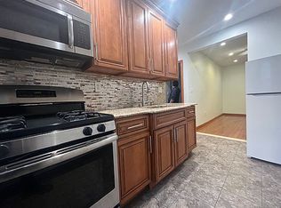 1070 Saint Nicholas Ave #1A, New York, NY 10032
