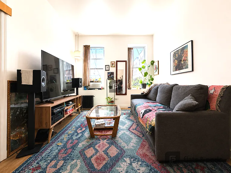 650 Rogers Ave #2R — Photo 5