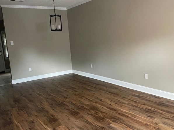 385 Old Epps Bridge Rd APT 26, Athens, GA 30606