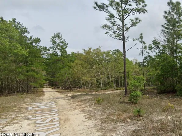414 RUSTIC Road, Satsuma, FL 32189