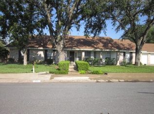 3001 Royal Palm Cir, McAllen, TX 78501