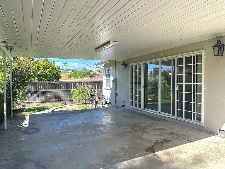 248 Bloom Dr — Photo 25