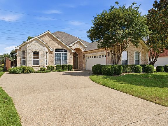 2nd image of 5504 Plata Ln