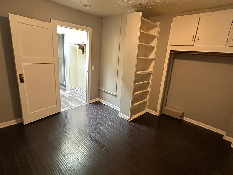 708 G St #2A — Photo 13