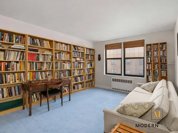 33-27 91st St #2E, Jackson Heights, NY 11372