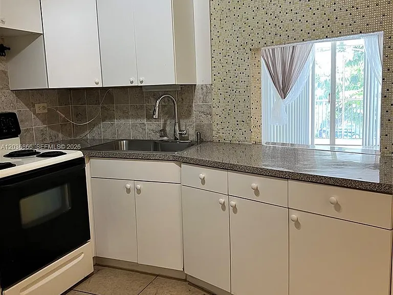 1680 NE 191st St #2142 — Photo 3