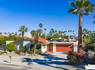 566 N Sunset Way, Palm Springs, CA 92262