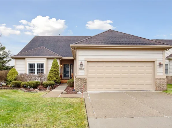 41575 Kenilworth Ln, Novi, MI 48377