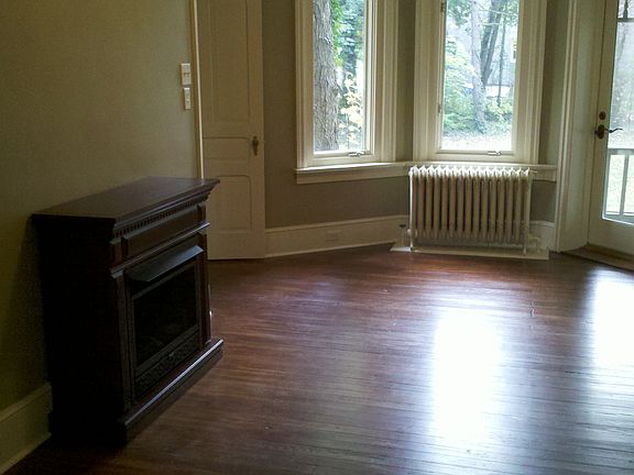 5th image of 1020 N West St