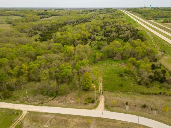 E 700th Rd, Pleasanton, KS 66075