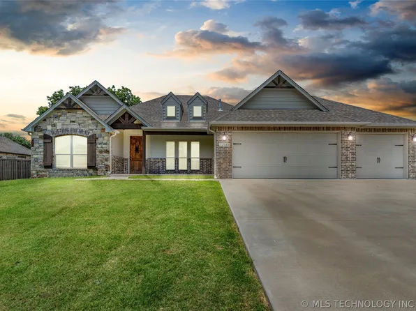 13588 S 238th East Ave, Coweta, OK 74429