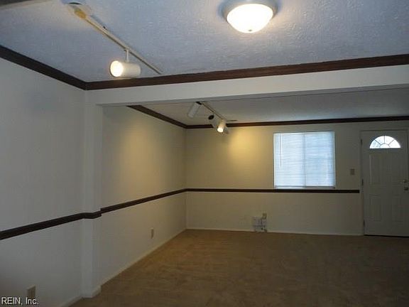 4th image of 1411 Peabody Dr