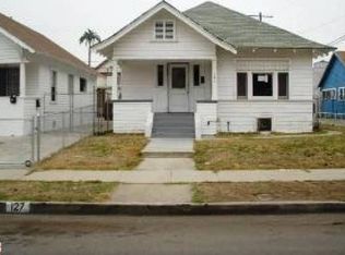 127 W 42nd Pl, Los Angeles, CA 90037