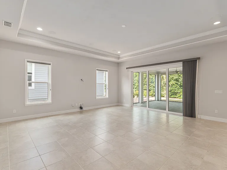 11890 SW 33rd Ln — Photo 6
