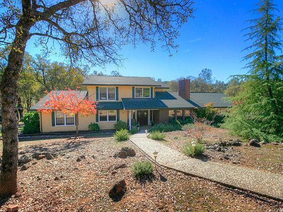 2nd image of 12965 Moss Rock Dr