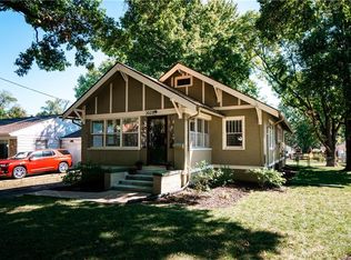 2023 35th St, Des Moines, IA 50310